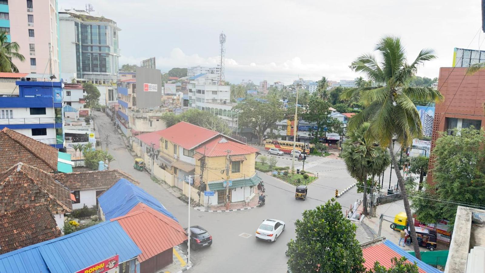 Downtown Manor-Panavila Thiruvananthapuram Eksteriør bilde